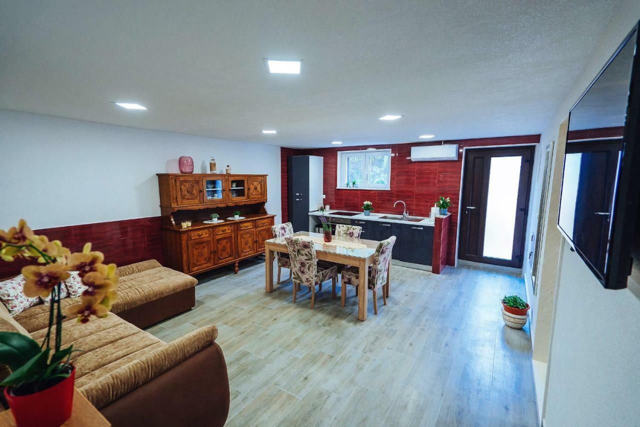Apartman Kristina Apartamento Split Exterior foto